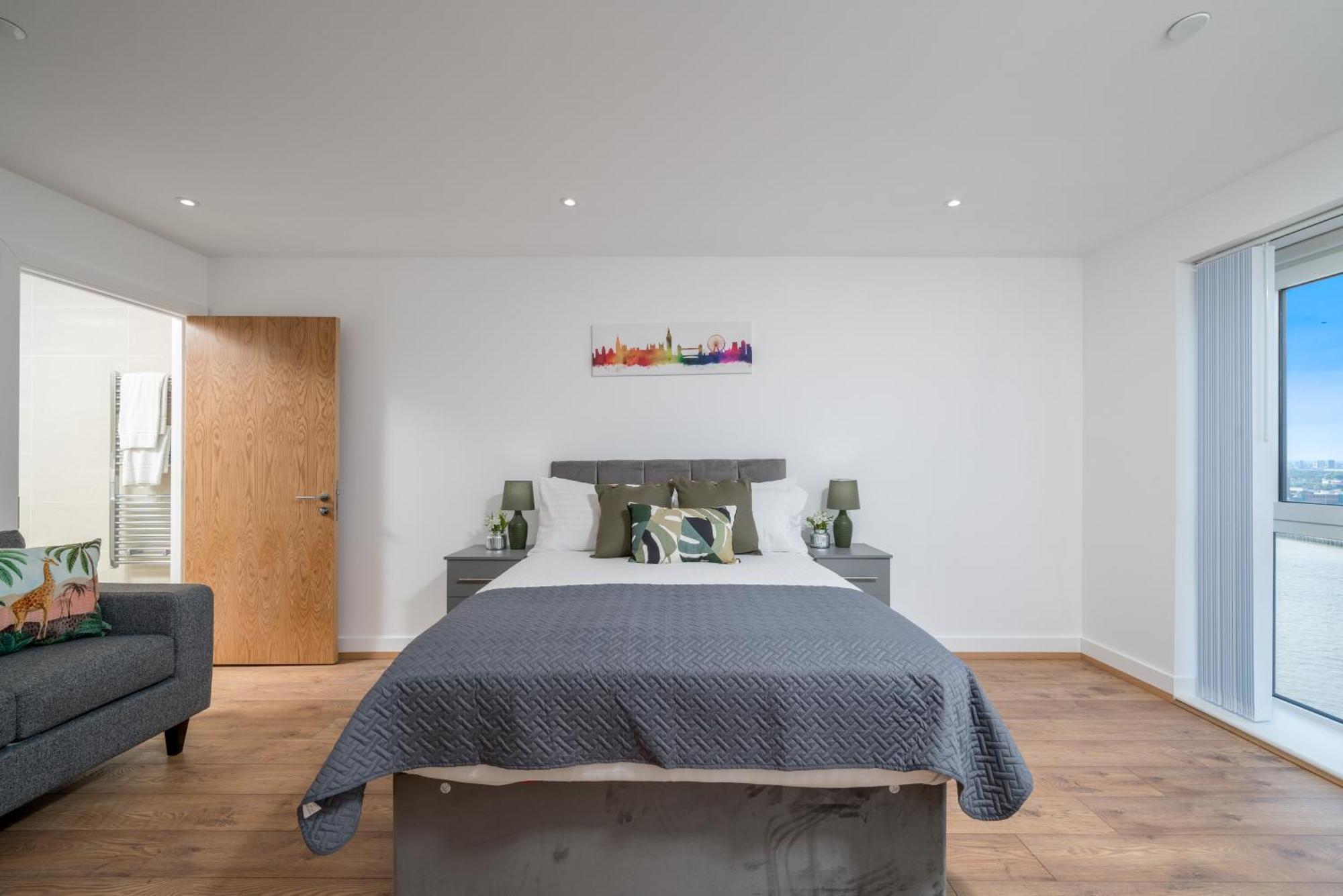 Skyvillion: Riverside Apartments with City Views London Exterior photo